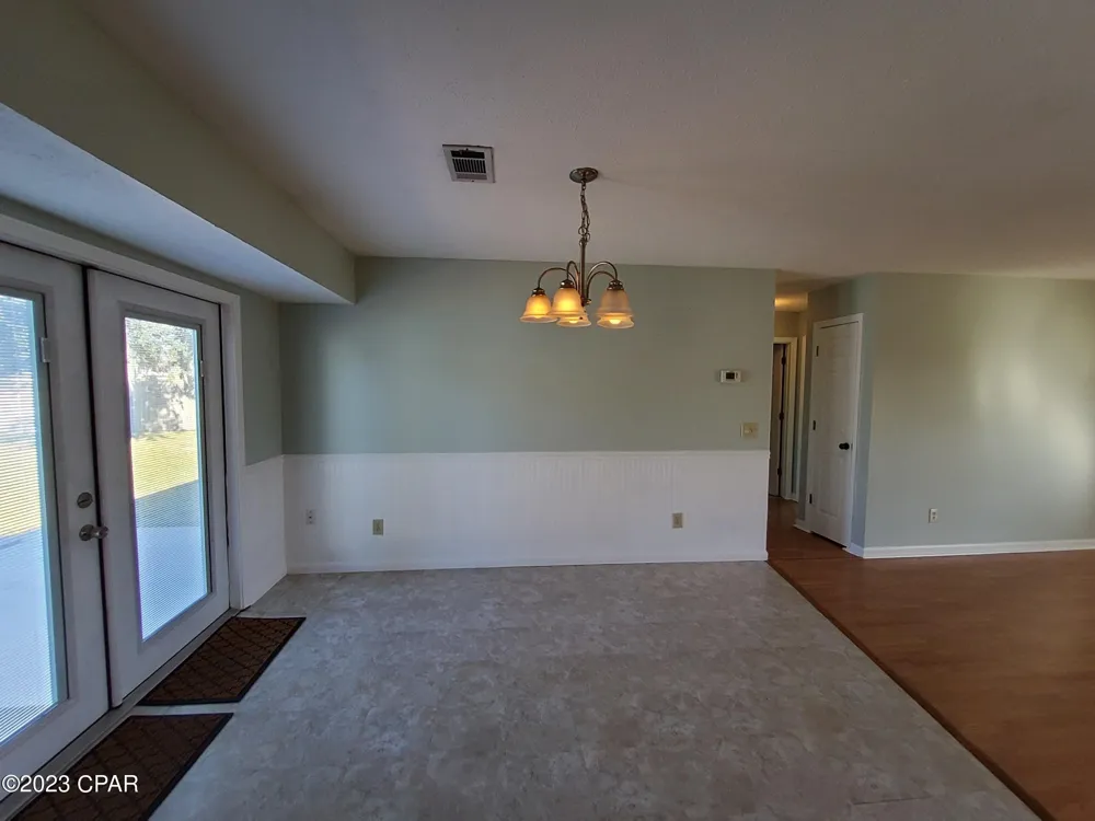 5117 Bayhead Road Youngstown, FL 32466