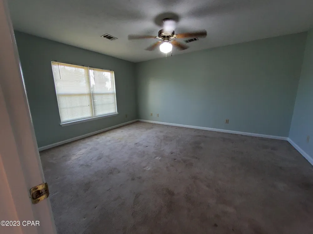 5117 Bayhead Road Youngstown, FL 32466