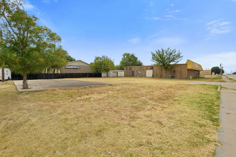 7300 Main Street The Colony, TX 75056