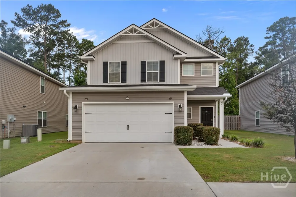 751 Fairview Cir Hinesville, GA 31313