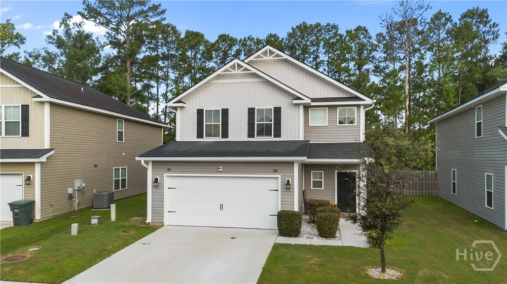 751 Fairview Cir Hinesville, GA 31313