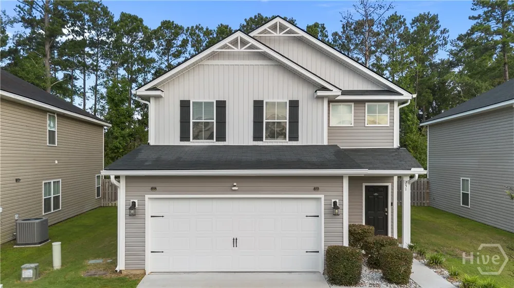 751 Fairview Cir Hinesville, GA 31313