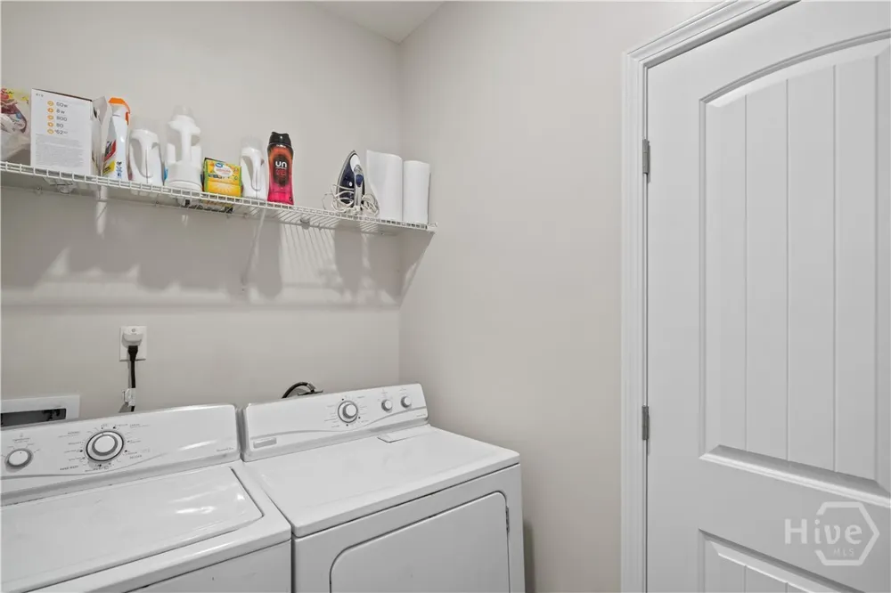 751 Fairview Cir Hinesville, GA 31313