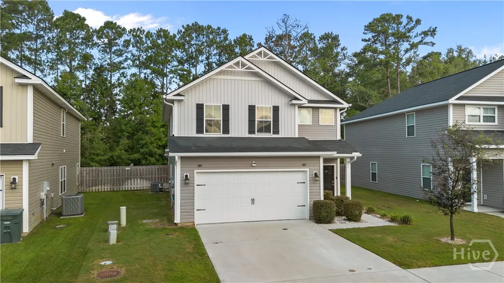 751 Fairview Cir Hinesville, GA 31313