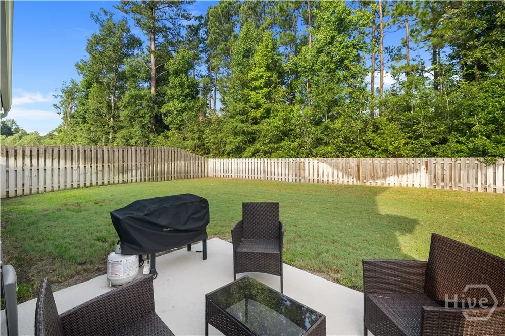 751 Fairview Cir Hinesville, GA 31313