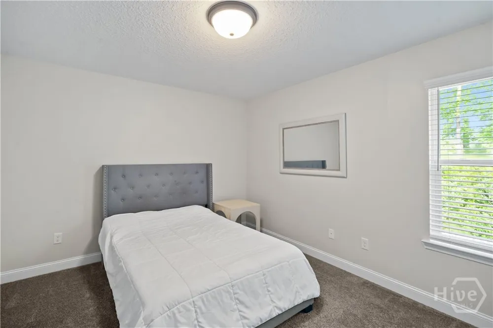 751 Fairview Cir Hinesville, GA 31313