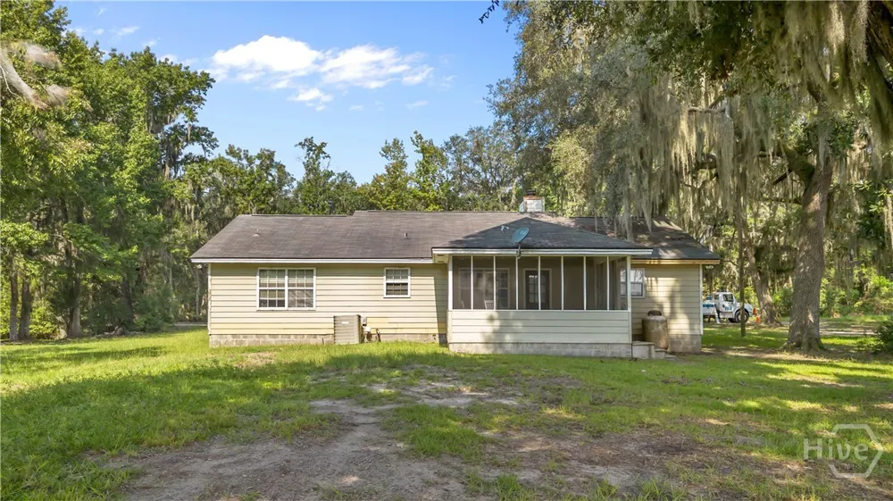 665 Lake Shore Drive Midway, GA 31320