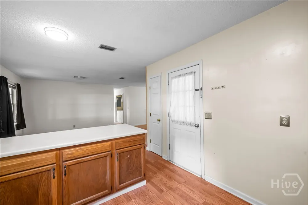 665 Lake Shore Drive Midway, GA 31320
