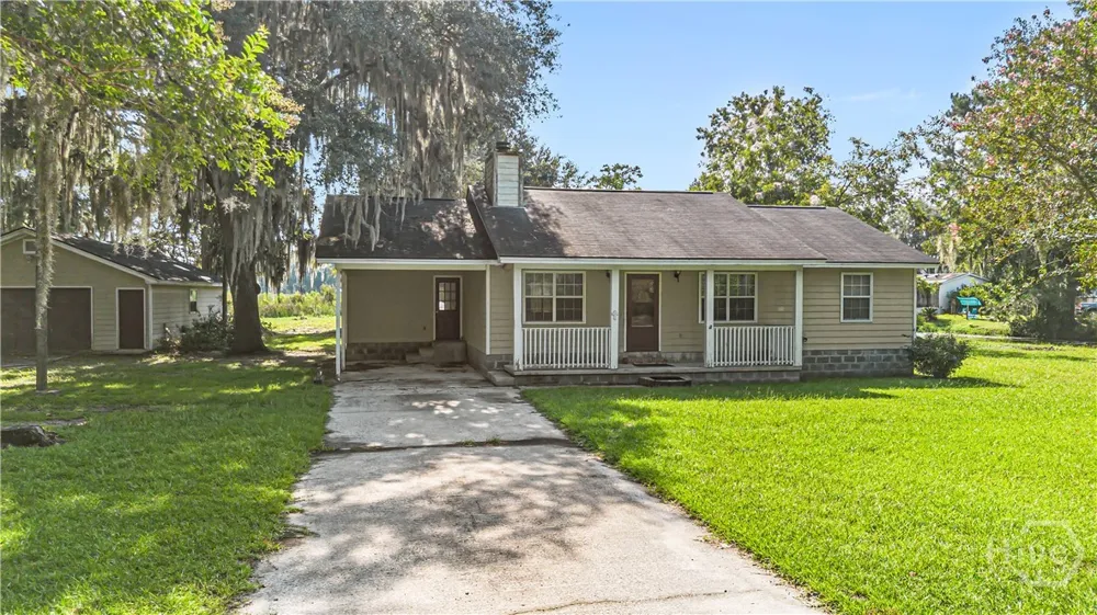 665 Lake Shore Drive Midway, GA 31320