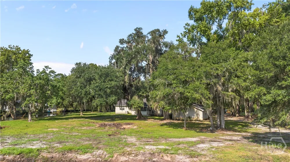 665 Lake Shore Drive Midway, GA 31320