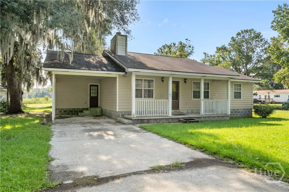 665 Lake Shore Drive Midway, GA 31320