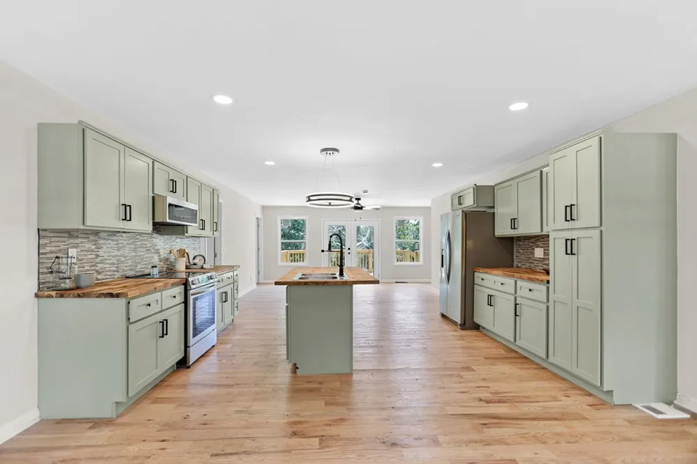 7060 Scenic Heights Road Manchester, GA 31816