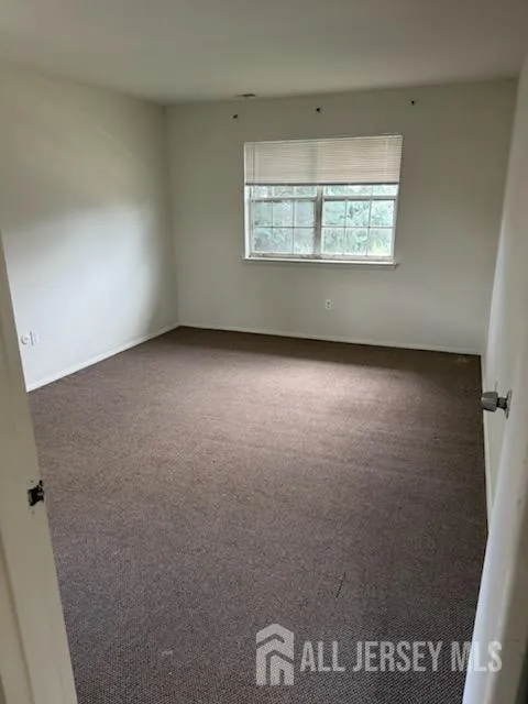 49 Gardenview Terrace #24 East Windsor, NJ 08520