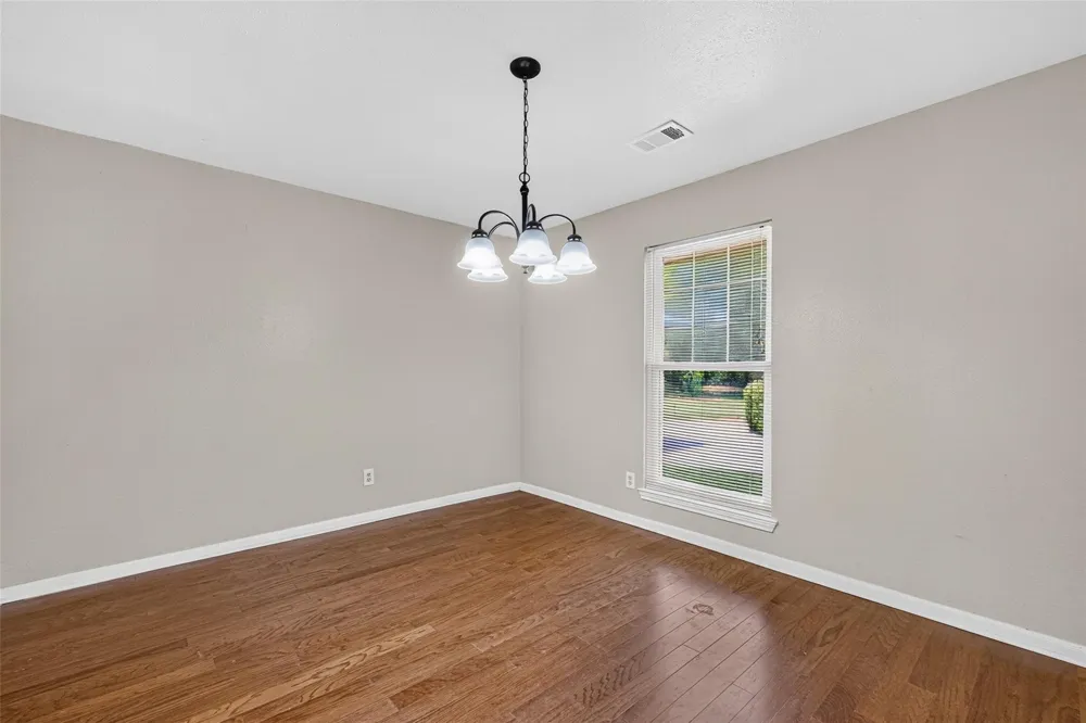 12915 33rd 1/2 Street Santa Fe, TX 77510