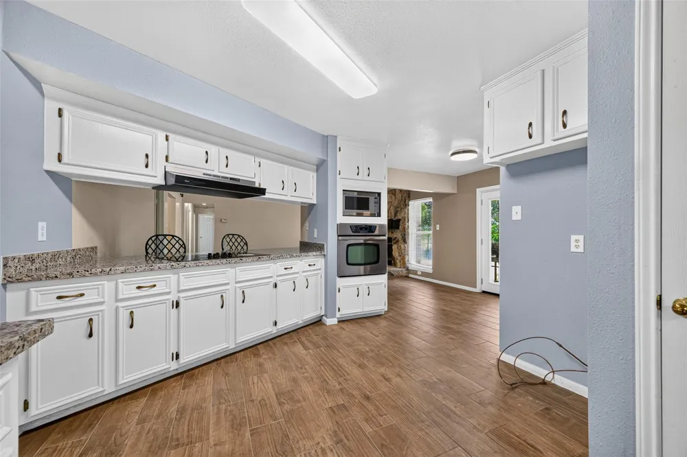 12915 33rd 1/2 Street Santa Fe, TX 77510