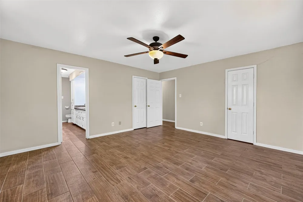 12915 33rd 1/2 Street Santa Fe, TX 77510