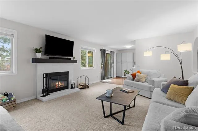 4582 S Fraser Way Aurora, CO 80015