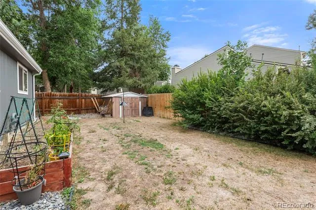 4582 S Fraser Way Aurora, CO 80015