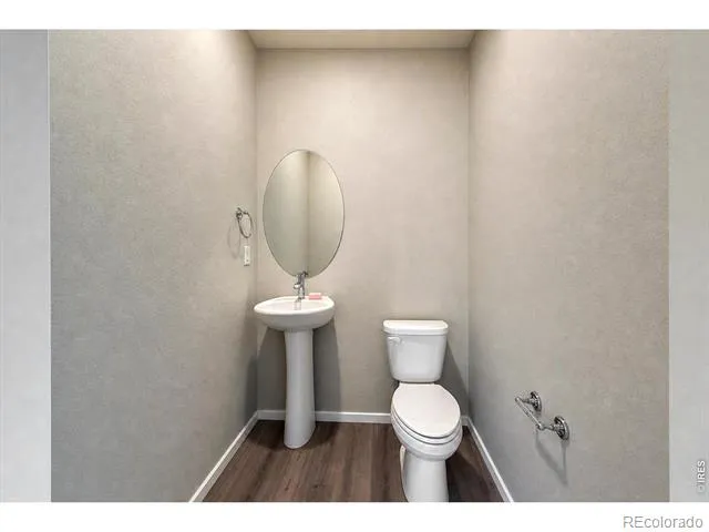 6717 4th St Rd #4 Greeley, CO 80634