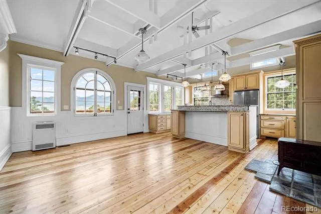 325 McMurtrie Road Westcliffe, CO 81252