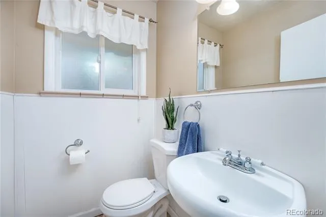 1009 Parkview Boulevard Colorado Springs, CO 80905