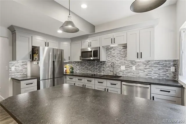 9177 Anasazi Indian Trail Highlands Ranch, CO 80129