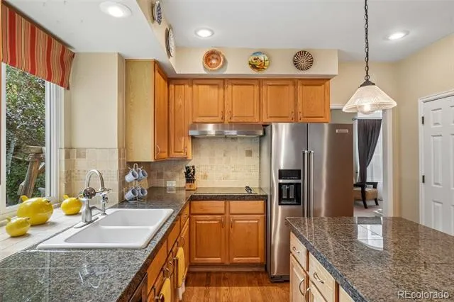 9937 Gwendelyn Place Highlands Ranch, CO 80129