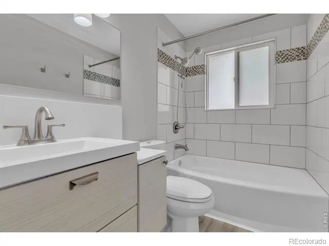 2058 Sumac Street Longmont, CO 80501
