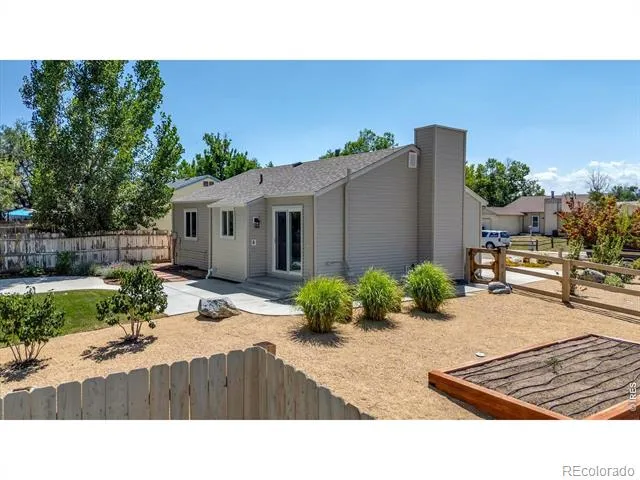 2058 Sumac Street Longmont, CO 80501