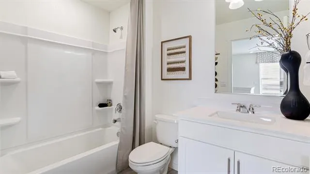 949 Red Star Lane Johnstown, CO 80534
