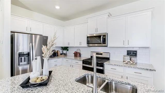 949 Red Star Lane Johnstown, CO 80534