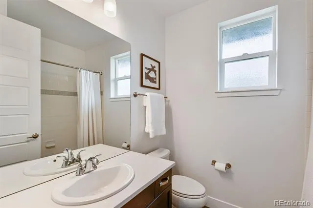 2752 Jamaica Way Denver, CO 80238