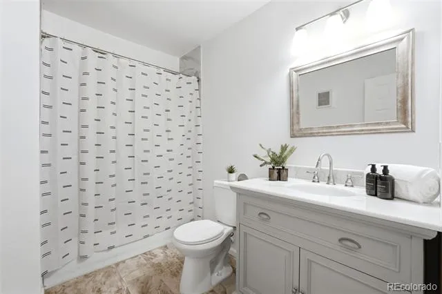 3295 S Ammons Street #108 Lakewood, CO 80227