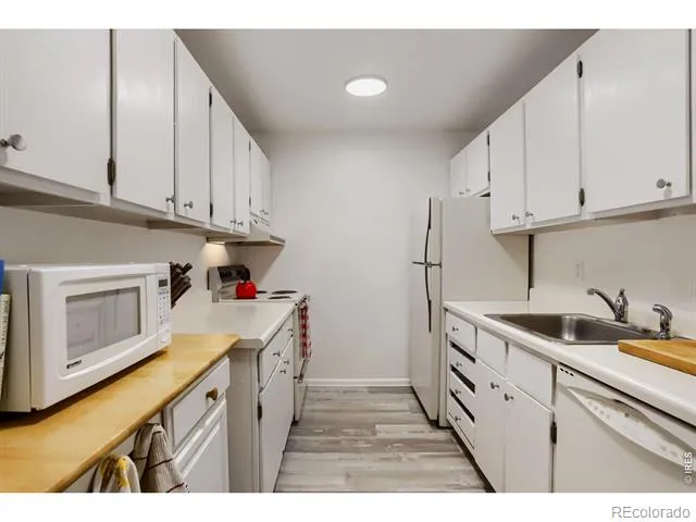 500 Mohawk Drive #202 Boulder, CO 80303