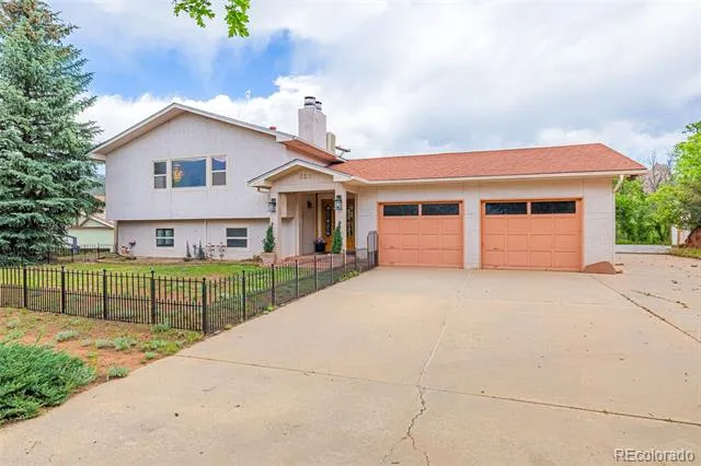 629 Arnold Lane Colorado Springs, CO 80904