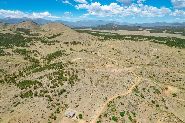 896 Shannon Trail Cotopaxi, CO 81223