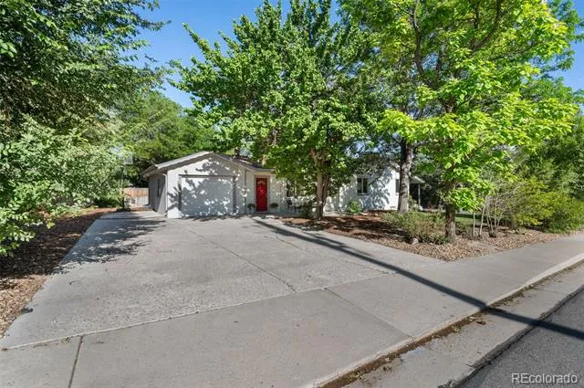 8395 W 64th Avenue Arvada, CO 80004