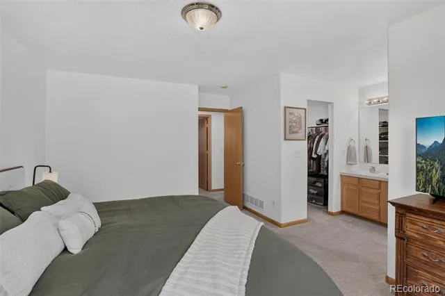 8466 Keenland Way Wellington, CO 80549