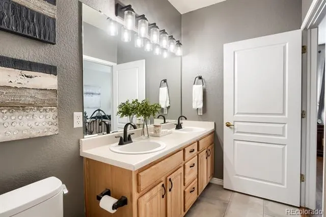10473 W Hampden Avenue #101 Denver, CO 80227