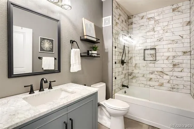 10473 W Hampden Avenue #101 Denver, CO 80227