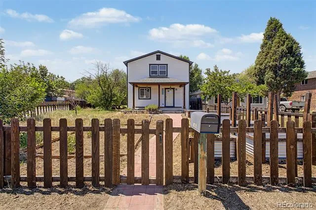 1805 Harlan Street Lakewood, CO 80214