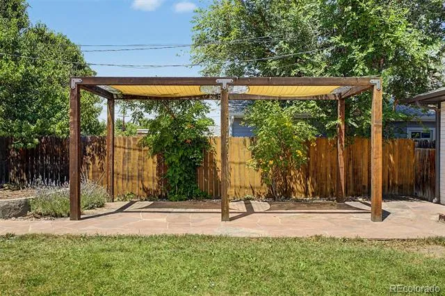1805 Harlan Street Lakewood, CO 80214