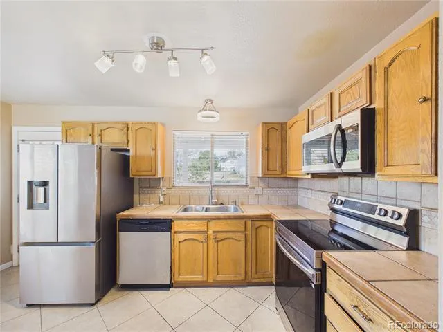 4323 Mcgrew Circle Colorado Springs, CO 80911