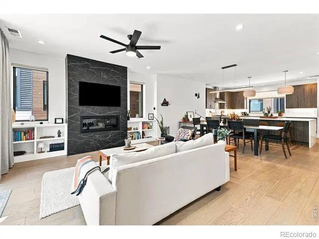 2467 Walnut Street Boulder, CO 80302