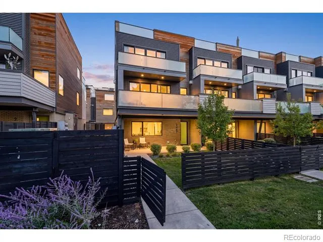 2467 Walnut Street Boulder, CO 80302