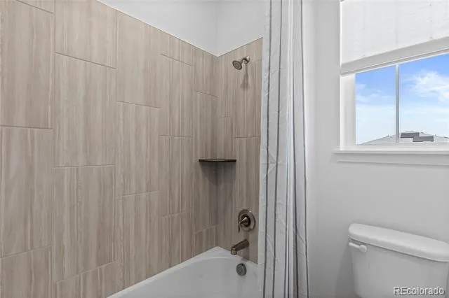 3918 Doubletrack Lane Castle Rock, CO 80108