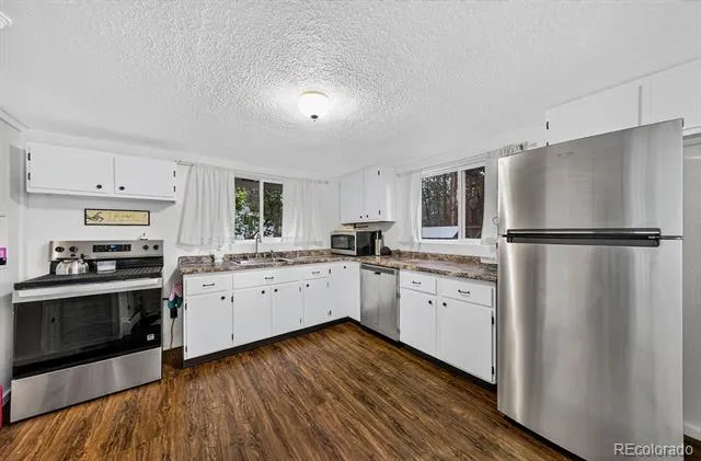 6060 Vessey Road Colorado Springs, CO 80908