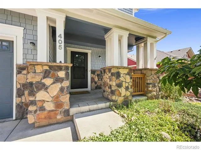 405 Raymond Court Lyons, CO 80540
