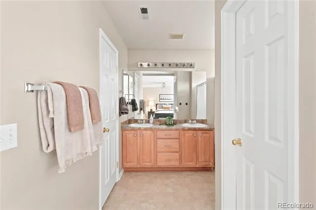 7466 S Norfolk Street Aurora, CO 80016