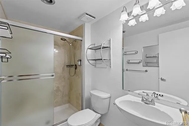 7877 E Mississippi Avenue #402 Denver, CO 80247